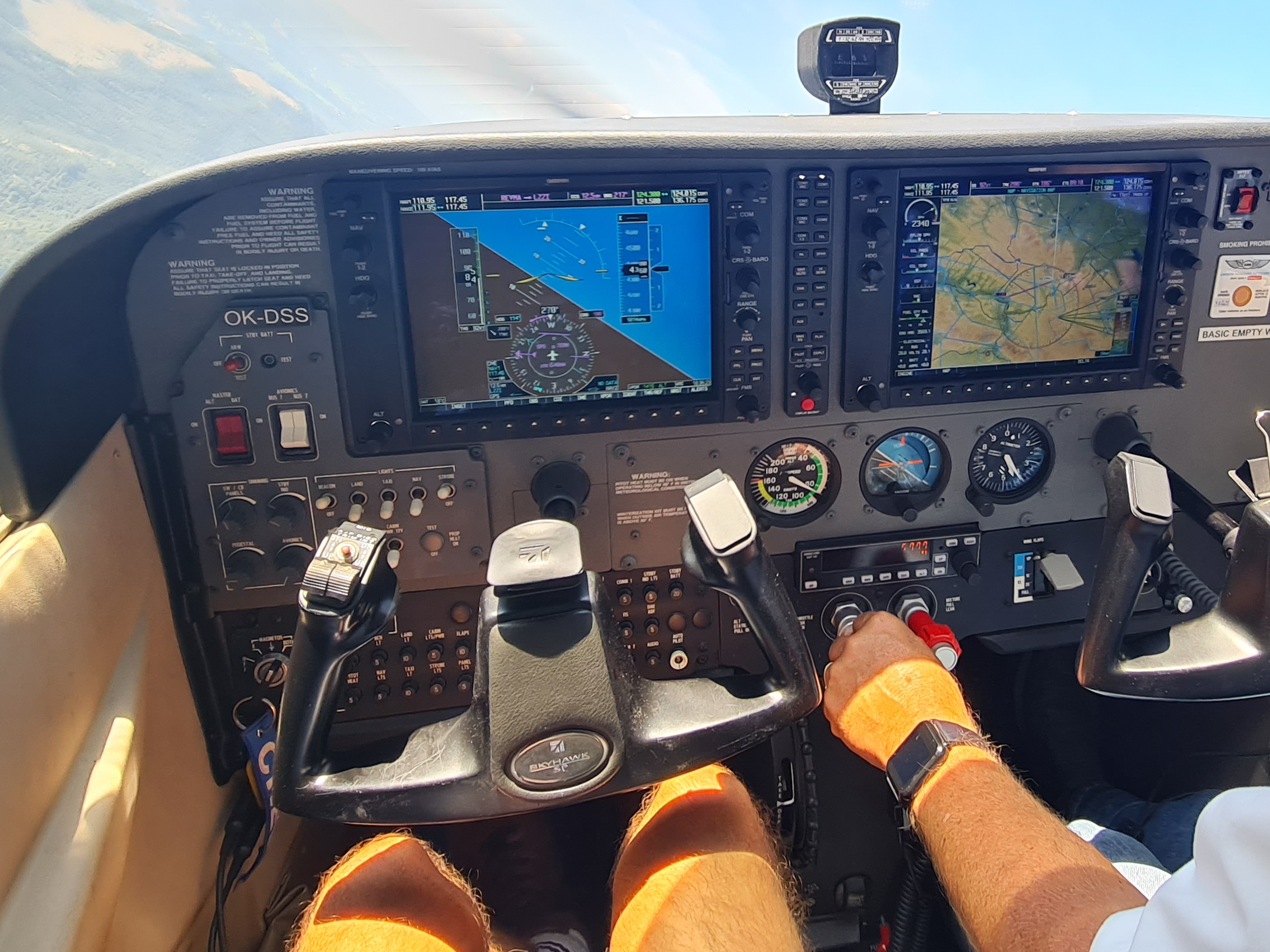 Glass cockpit
